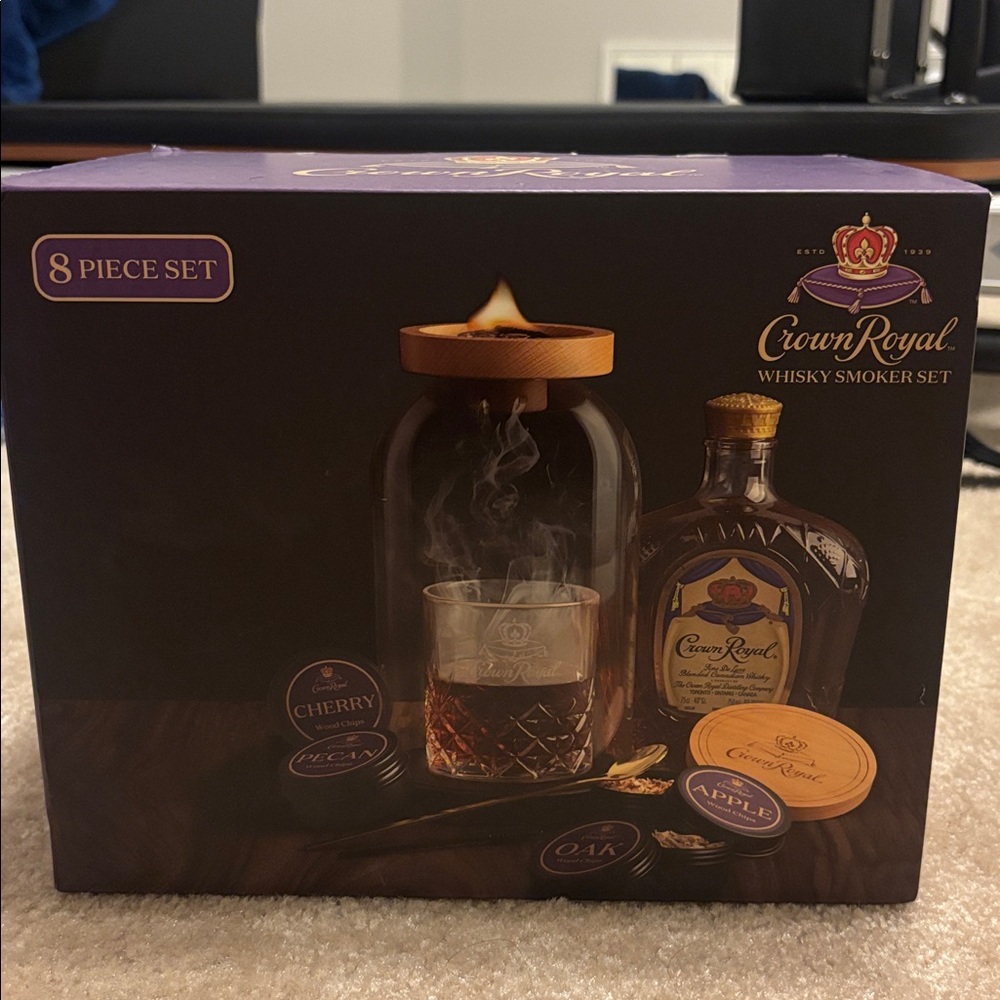 Crown Royal Whiskey Smoker Set